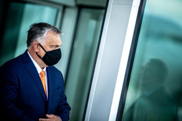 orban-maszk