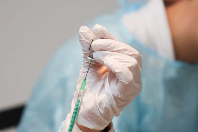 vaccination-5884514_1280
