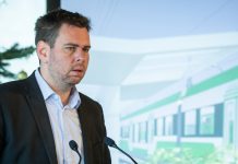 Vitézy Dávid: jövő kedden 999 forintért lehet az egész országban utazni a helyközi közösségi közlekedésben